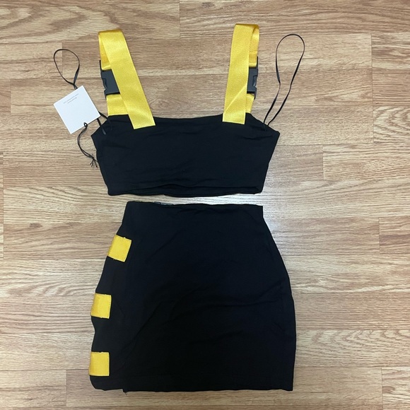 Superdown Black & Yellow Matching Set - Picture 3 of 4